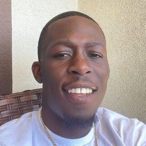 Meet your Posher, Moe